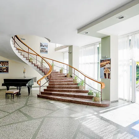 Hotel International House Of Journalists Golden Sands