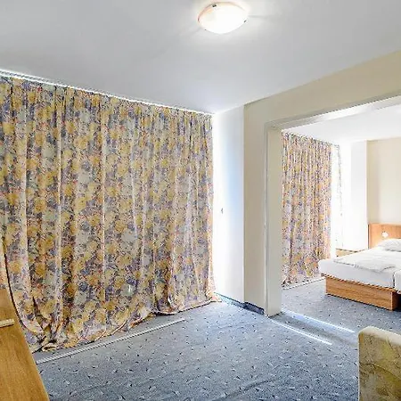 International House Of Journalists Hotel 3*